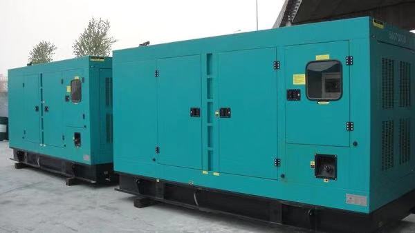 上高康明斯400kw大型柴油二手发电机组