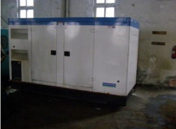 上高康明斯150kw大型柴油二手发电机组 上高康明斯150kw大型柴油二手发电机组
